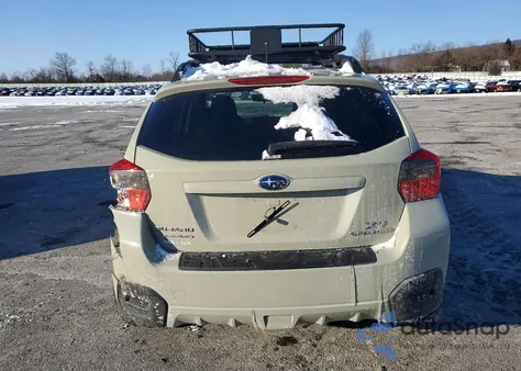 2014 Subaru Xv Crosstrek 2.0 Premium z USA, uszkodzony, nr VIN JF2GPAVC9E8317806